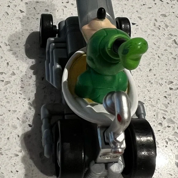 GOOFY Roadster Fisher Price Disney Mickey & Racers Turbo Tubster - Picture 4 of 5